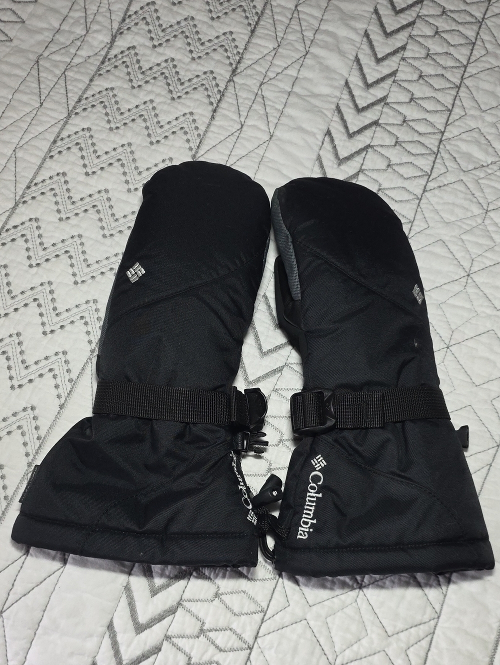 Columbia Black Men’s Insulated Ski Mittens